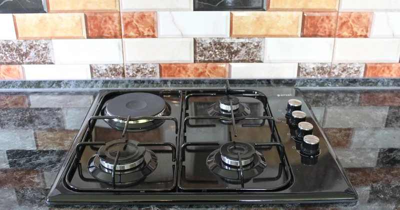 L'équipement minimal pour des recettes sans four simples et rapides